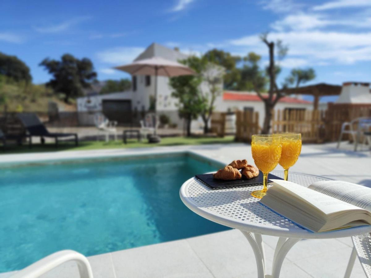 Con Maravillosas Vistas, Bbq Y Piscina Hébergement de vacances Ronda